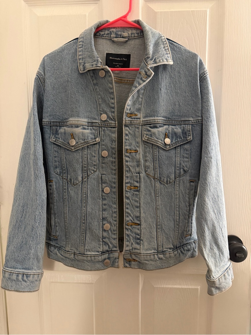 Abercrombie & Fitch relaxed stretch denim jacket
